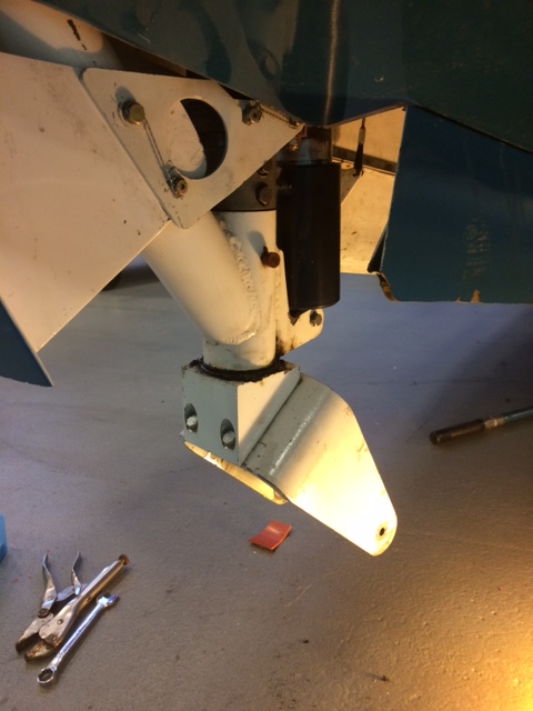 Nosewheel tire